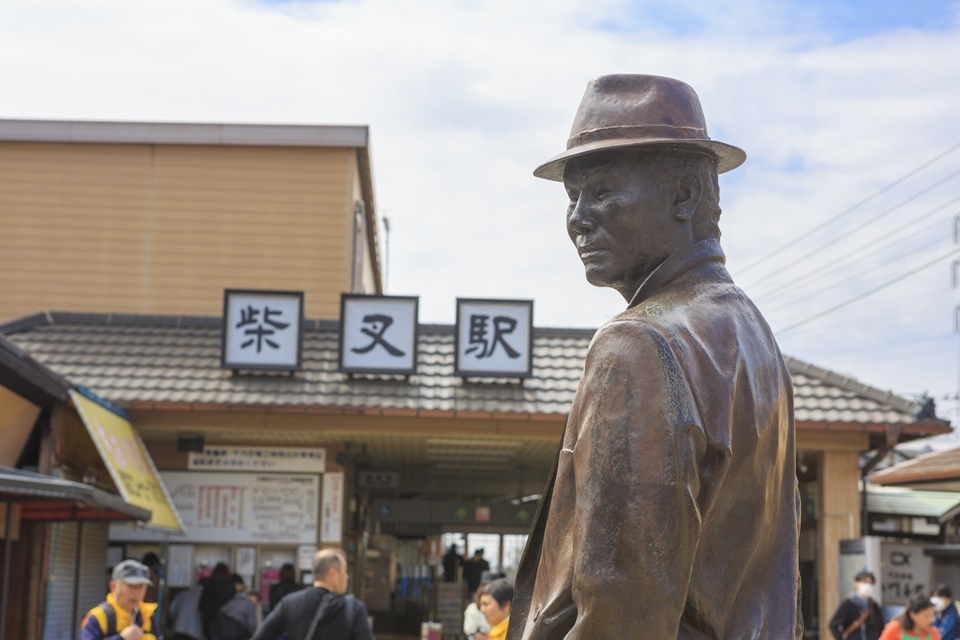 介護業界の密かなブーム?疲れて出掛けたくないときは、ちょっと昔の映画を見てみよう