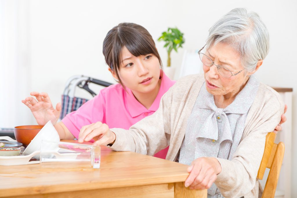 介護者も被介護者もひとりにしない虐待対策